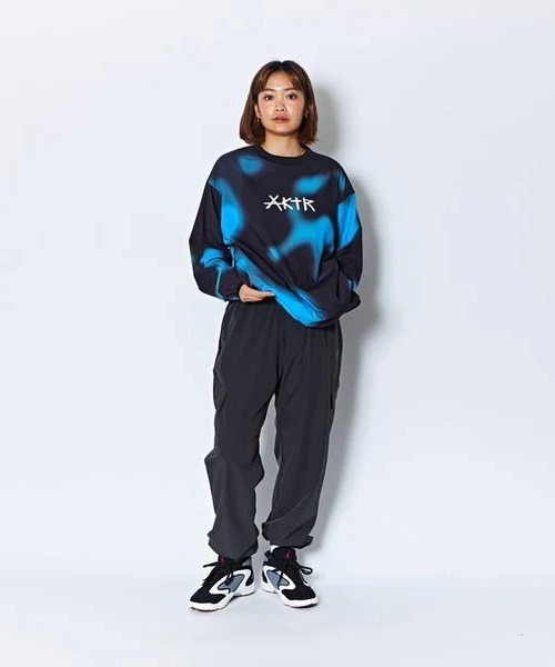 AKTR（アクター）の「AKTR URBAN JOGGER CARGO PANTS（アクター アーバン ジョガー カーゴ パンツ）（その他パンツ・メンズ・チャコール/ベージュ系・MEDIUM/LARGE/X-LARGE）」の12枚目の写真
