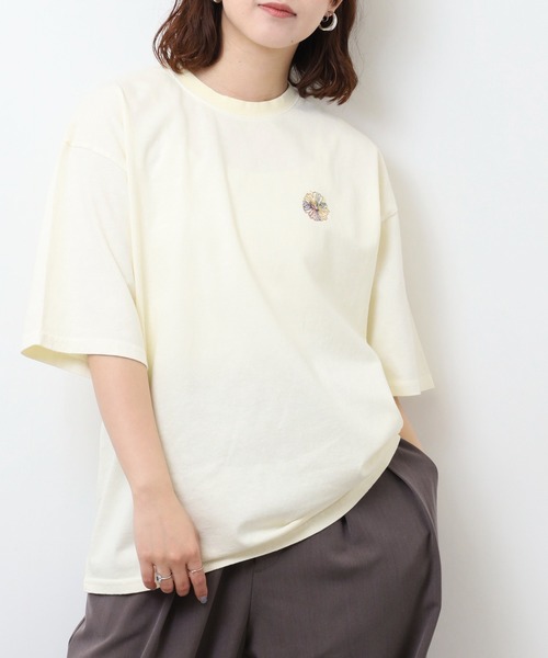 SALE‼️ローブ　vivapresto 半袖Tシャツ 刺繍 ホワイト 未使用 セール】ATELANE 古着風 ピグメント加工 ヴィンテージ ワン