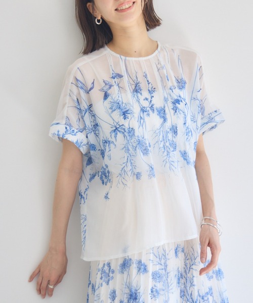 KATHARINE ROSS(キャサリンロス)の「【KATHARINE ROSS】エッチングプリントブラウス(シャツ/ブラウス・レディース・ブラック/アイボリー・MEDIUM)」の1枚目の写真