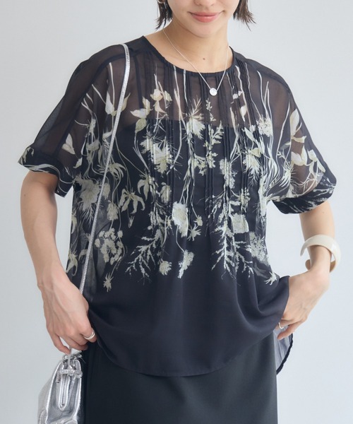 KATHARINE ROSS(キャサリンロス)の「【KATHARINE ROSS】エッチングプリントブラウス(シャツ/ブラウス・レディース・ブラック/アイボリー・MEDIUM)」の2枚目の写真