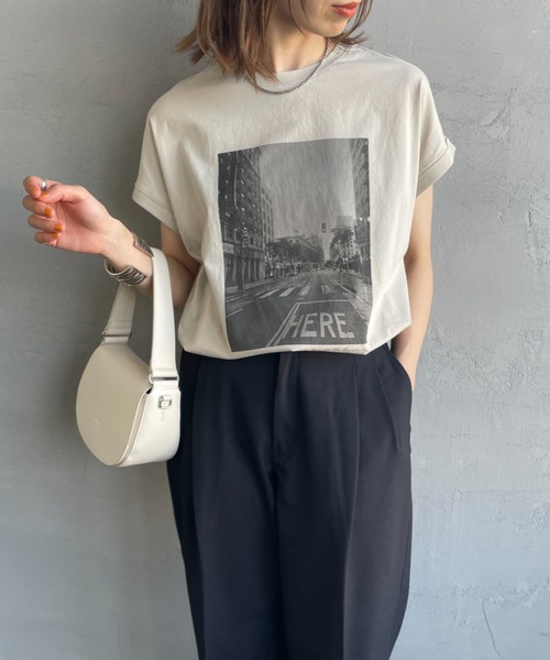 日本製　マイカ&ディール　フォトプリントTシャツ Rouge vif la cle｜【MICA&DEAL /マイカアンドディール】 city