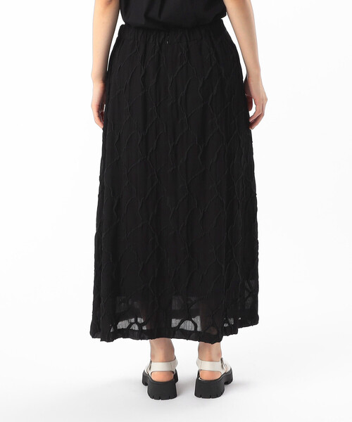 Gabardine K.T（ギャバジンケーティー）の「ダイヤ柄ジャカード セミフレアスカート（スカート・レディース・ホワイト/ブラック・9号/7号）」の10枚目の写真