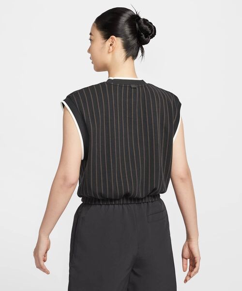 NIKE（ナイキ）の「ナイキ スポーツウェア コレクション ウィメンズ ルーズ ニット タンクトップ / Nike Sportswear Collection Women's Loose Knit Tank HV2093-010 Black（タンクトップ・レディース・ブラック・XS/S/M/L/XL）」の12枚目の写真