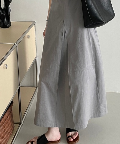 SUWDEE(スーディー)の「inverted pleat sleeveless dress(ワンピース・レディース・グレー/ベージュ・FREE)」の7枚目の写真