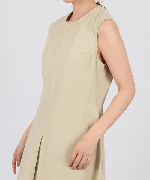 SUWDEE(スーディー)の「inverted pleat sleeveless dress(ワンピース・レディース・グレー/ベージュ・FREE)」の12枚目の写真