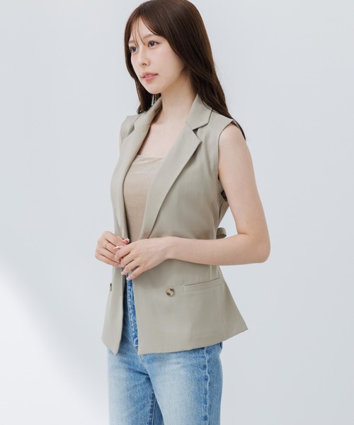SENEE(セニー)の「double jacket gilet(ダブルジャケットジレ)(ベスト・レディース・ブラック/ベージュ・FREE)」の17枚目の写真
