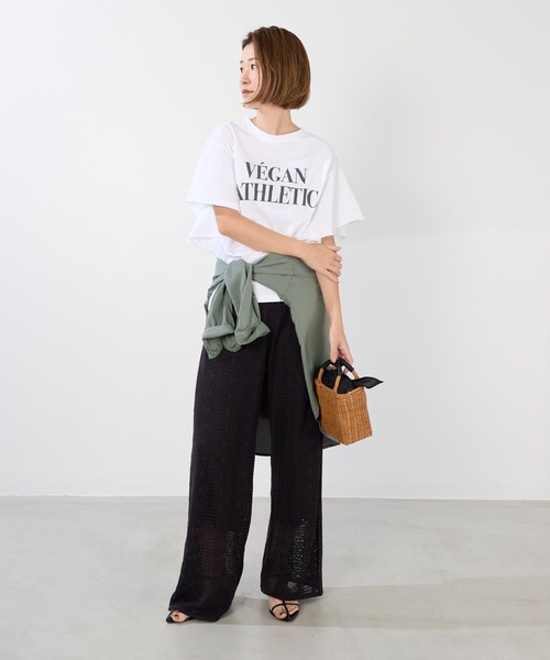 セール】'VEGANATHLETIC'ロゴフリルスリーブT-shirt（Tシャツ