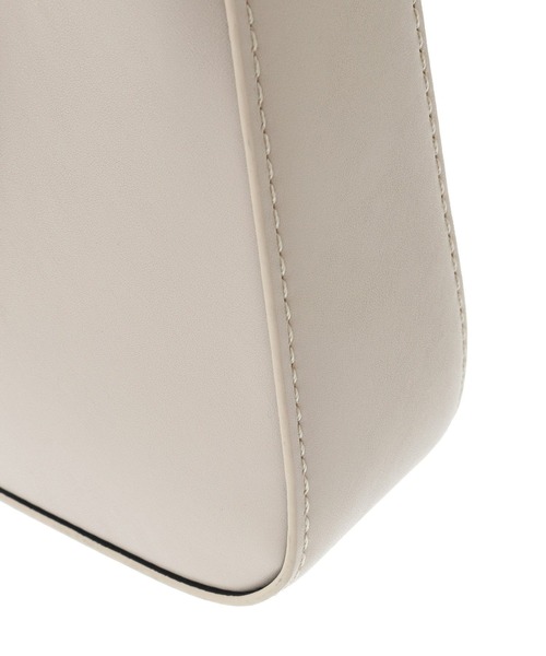 AMERICAN HOLIC(アメリカンホリック)の「スクエアワンショルダーバッグ(ショルダーバッグ・レディース・ブラック/ベージュ・FREE)」の7枚目の写真