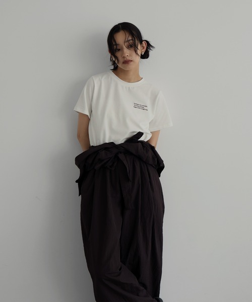 hellam（へラム）の「ハーフスリーブジャンプスーツ（つなぎ/オールインワン・レディース・ブラック/グレイッシュベージュ/アイボリー/ブラウン・FREE）」の11枚目の写真