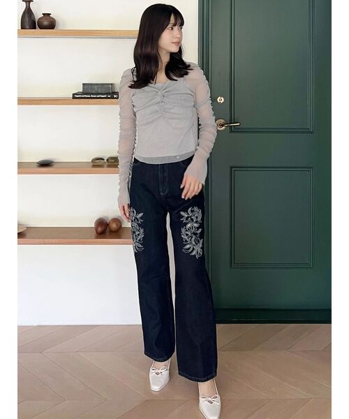 MERCURYDUO（マーキュリーデュオ）の「カットワーク刺繍デニムストレートパンツ（デニムパンツ・レディース・グレー/インディゴブルー・SMALL/MEDIUM）」の14枚目の写真