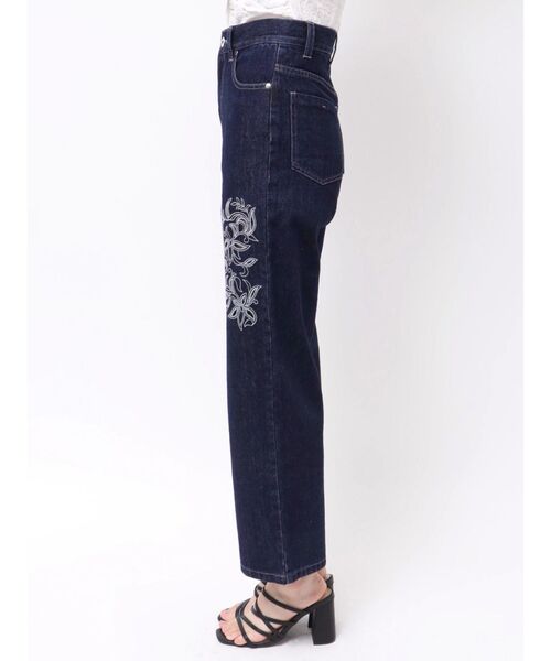 MERCURYDUO（マーキュリーデュオ）の「カットワーク刺繍デニムストレートパンツ（デニムパンツ・レディース・グレー/インディゴブルー・SMALL/MEDIUM）」の9枚目の写真