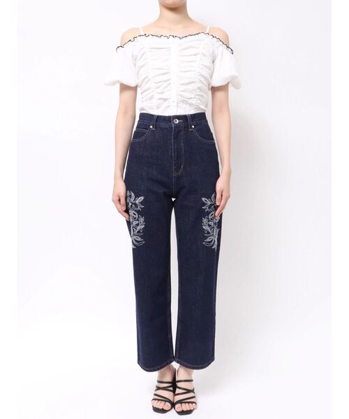 MERCURYDUO（マーキュリーデュオ）の「カットワーク刺繍デニムストレートパンツ（デニムパンツ・レディース・グレー/インディゴブルー・SMALL/MEDIUM）」の5枚目の写真