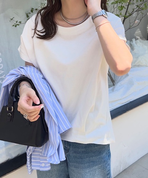 KOBE LETTUCE(コウベレタス)の「ボートネック半袖コットンTシャツ(Tシャツ/カットソー・レディース・オフホワイト/アイボリー系/ホワイト×ブラック/グレイッシュベージュ/ブラック・L/LL/M)」の8枚目の写真
