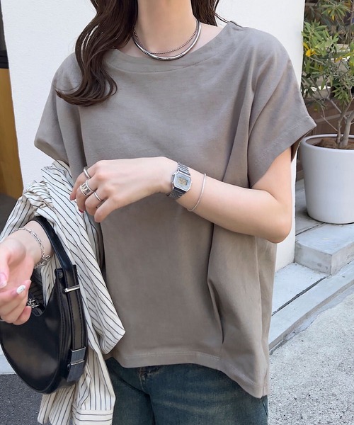 KOBE LETTUCE(コウベレタス)の「ボートネック半袖コットンTシャツ(Tシャツ/カットソー・レディース・オフホワイト/アイボリー系/ホワイト×ブラック/グレイッシュベージュ/ブラック・L/LL/M)」の15枚目の写真