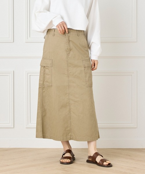 INED（イネド）の「《YVON》ミリタリーカーゴスカート（スカート・レディース・キャメル/カーキ・7号/9号/11号）」の2枚目の写真
