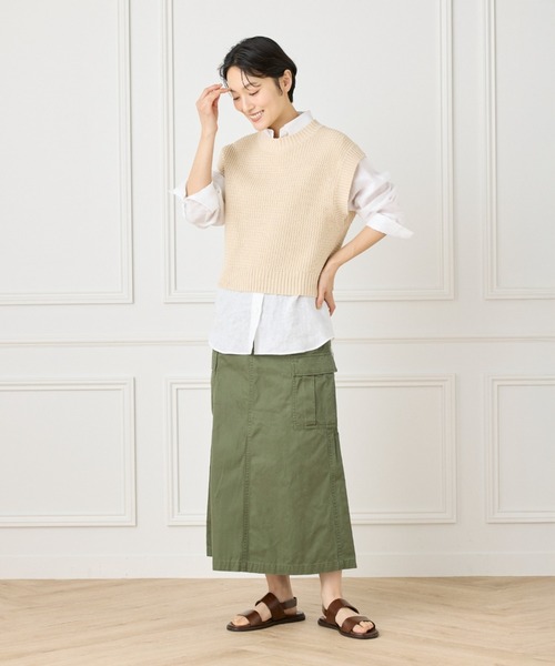 INED（イネド）の「《YVON》ミリタリーカーゴスカート（スカート・レディース・キャメル/カーキ・7号/9号/11号）」の4枚目の写真