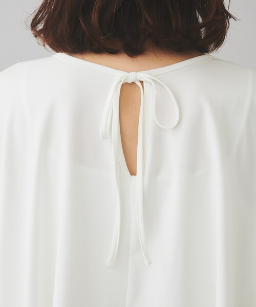 Torrazzo Donna（トラッゾドンナ）の「【TORRAZZO DONNA】前後2wayポンチョプルオーバー（Tシャツ/カットソー・レディース・ホワイト/ブラック・02）」の18枚目の写真