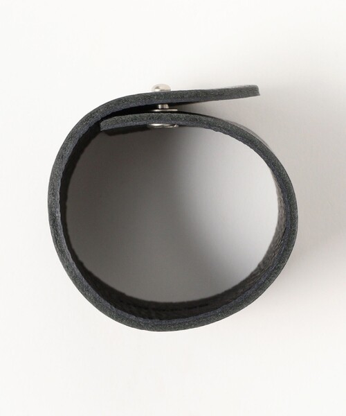 BEAMS BOY(ビームスボーイ)の「レザーブレス(ブレスレット・レディース・ブラック/ブラウン・ONE SIZE)」の18枚目の写真