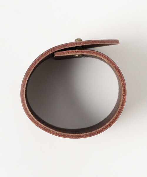 BEAMS BOY(ビームスボーイ)の「レザーブレス(ブレスレット・レディース・ブラック/ブラウン・ONE SIZE)」の14枚目の写真