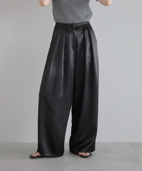 MINERTE】satin wide pants / サテンワイドパンツ（その他パンツ