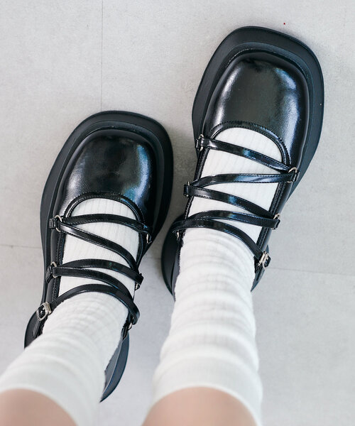 Kastane（カスタネ）の「【PUレザー&サテン】厚底バレエシューズ（バレエシューズ・レディース・ブラック/ブラック系その他・39/38/37）」の8枚目の写真