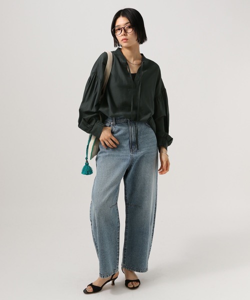 BAYFLOW（ベイフロー）の「[軽くて柔らかい]ボリュームスリーブシアーチュニック（チュニック・レディース・ブルー/ホワイト/チャコール・FREE）」の16枚目の写真