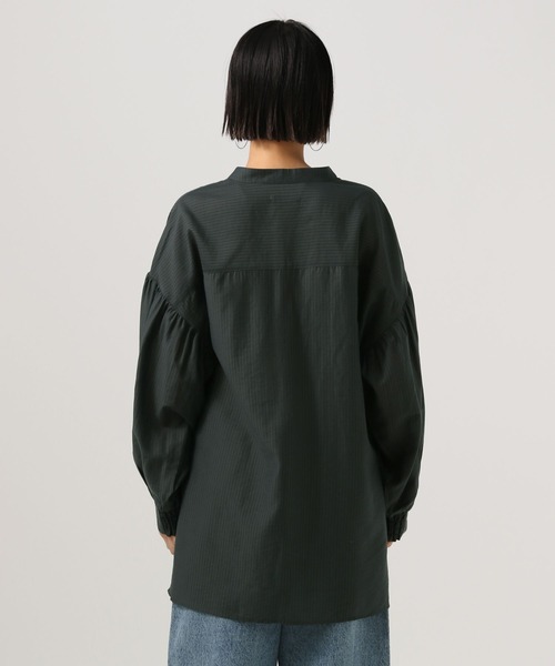 BAYFLOW（ベイフロー）の「[軽くて柔らかい]ボリュームスリーブシアーチュニック（チュニック・レディース・ブルー/ホワイト/チャコール・FREE）」の7枚目の写真