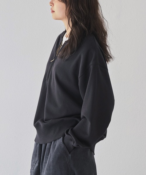 LAVEANGE（ラビアンジェ）の「【好機能シリーズ】吸湿発熱/フロントファスナー裏毛プルオーバー（スウェット・レディース・ベージュ/ブラック/グレー・3L/LL/4L/M/5L）」の6枚目の写真