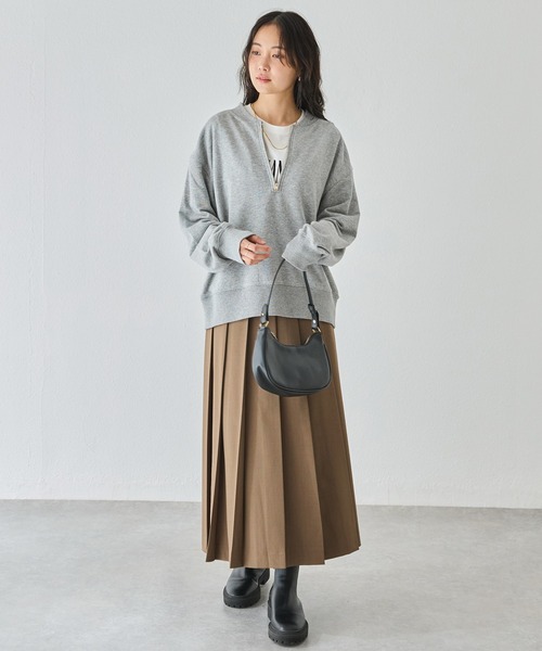 LAVEANGE（ラビアンジェ）の「【好機能シリーズ】吸湿発熱/フロントファスナー裏毛プルオーバー（スウェット・レディース・ベージュ/ブラック/グレー・3L/LL/4L/M/5L）」の18枚目の写真