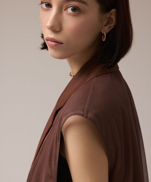 Diagram（ダイアグラム）の「チュールオーバーベスト（ベスト・レディース・ブラック/ブラウン・36/38）」の18枚目の写真