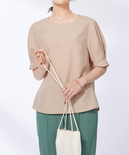 BELLUNA PLUS(ベルーナ)の「麻調合繊パール付ブラウス(シャツ/ブラウス・レディース・サンドベージュ/ミント/ラベンダー/ネイビー/セージグリーン・MEDIUM/LARGE/X-LARGE)」の2枚目の写真