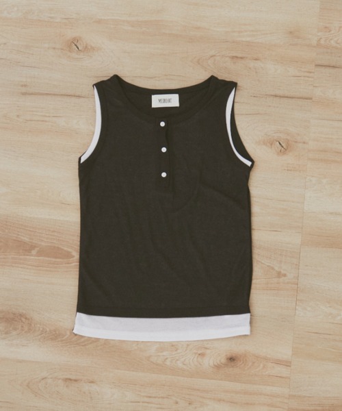 MERLOT（メルロー）の「フェイクレイヤードヘンリーネックバイカラータンク（タンクトップ・レディース・ブラウン/ブラック/ネイビー・FREE）」の13枚目の写真