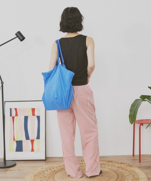 MERLOT（メルロー）の「フェイクレイヤードヘンリーネックバイカラータンク（タンクトップ・レディース・ブラウン/ブラック/ネイビー・FREE）」の17枚目の写真