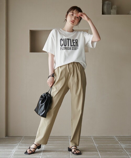 coen(コーエン)の「ピグメントアソートロゴプリントTシャツ(Tシャツ/カットソー・レディース・オフホワイト/シャーベット/ダークグレー/ベージュ・M/L)」の9枚目の写真