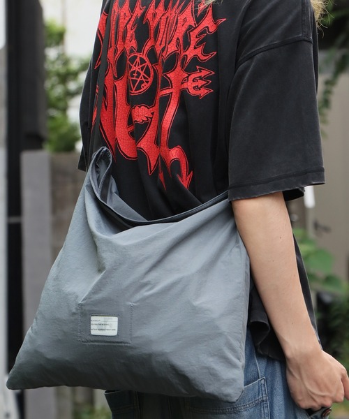 ROOPTOKYO(ループトウキョウ)の「Dept Pop/デプトポップ MY FAVORITE SHOULDER ショルダーバッグ メンズ 秋物 秋服 2026年秋冬(ショルダーバッグ・メンズ・グレー/カーキ/ブラック・FREE)」の1枚目の写真