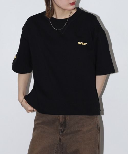 NERDY（ノルディ）の「スウェットシャツ（スウェット・レディース・イエロー/ホワイト/パープル/ブラック・S/L/M）」の12枚目の写真