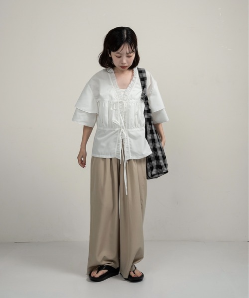 lawgy(ラウジー)の「v frill line gather ribbon blouse / vフリルラインギャザーリボンブラウス(シャツ/ブラウス・レディース・ホワイト/クリーム/ブルー・FREE)」の8枚目の写真