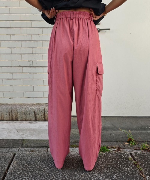 esutoreja(エストレジャ)の「ルーズカーゴパンツ(カーゴパンツ・レディース・ピンク/カーキ/ブラック・FREE)」の15枚目の写真