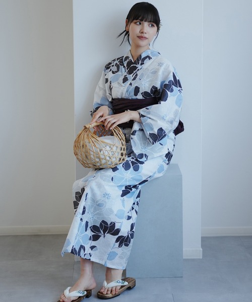 utatane（ウタタネ）の「浴衣2点セット 白地に涼しげ花重ね（浴衣・レディース・ホワイト・FREE）」の9枚目の写真