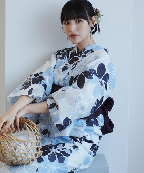 utatane（ウタタネ）の「浴衣2点セット 白地に涼しげ花重ね（浴衣・レディース・ホワイト・FREE）」の10枚目の写真
