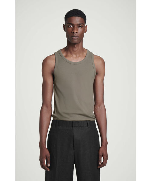 COS（コス）の「スクープネック リブニットタンクトップ（タンクトップ