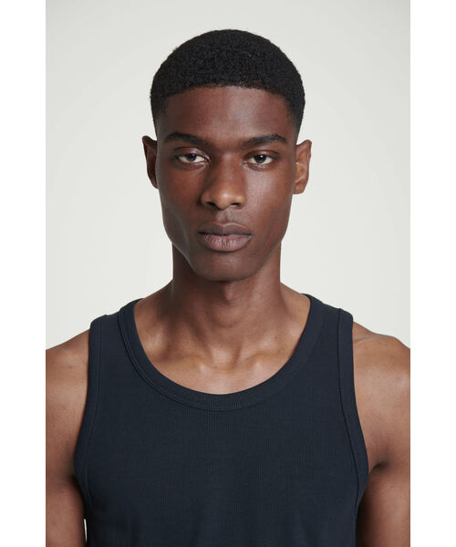 スクープネック リブニットタンクトップ（タンクトップ）｜COS（コス