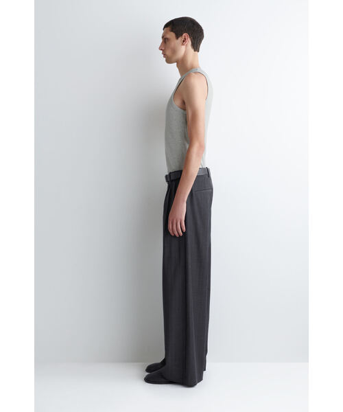 COS（コス）の「スクープネック リブニットタンクトップ（タンクトップ・メンズ・パープル系その他/ネイビー/グレー系その他2・XS/L/XL/S/M）」の7枚目の写真