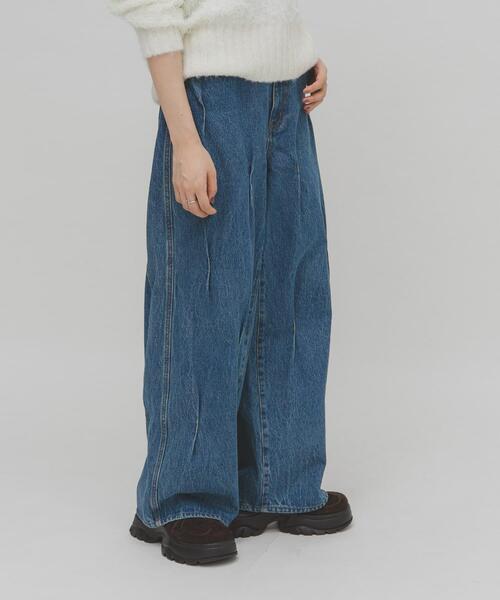 タックWIDEデニム（デニムパンツ）｜KBF（ケイビーエフ）の