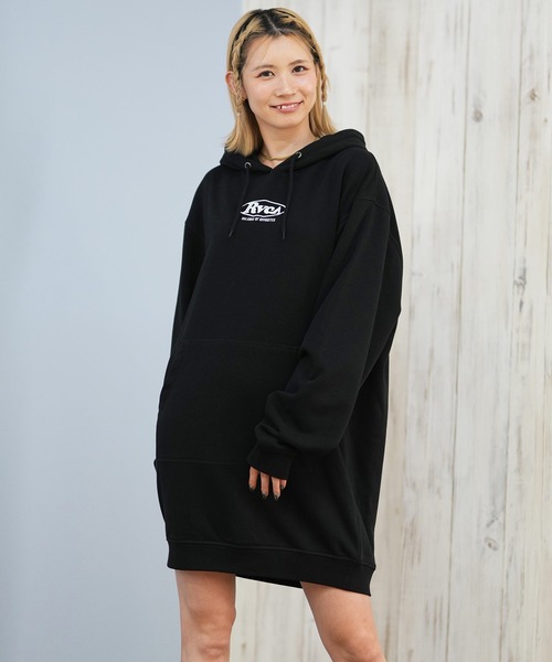RVCA(ルーカ)の「RVCA/ルーカ パーカーワンピース BF044-352(ワンピース・レディース・ホワイト/ブラック/グレー・M)」の1枚目の写真