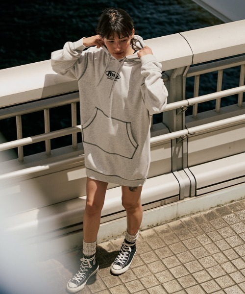 RVCA(ルーカ)の「RVCA/ルーカ パーカーワンピース BF044-352(ワンピース・レディース・ホワイト/ブラック/グレー・M)」の18枚目の写真
