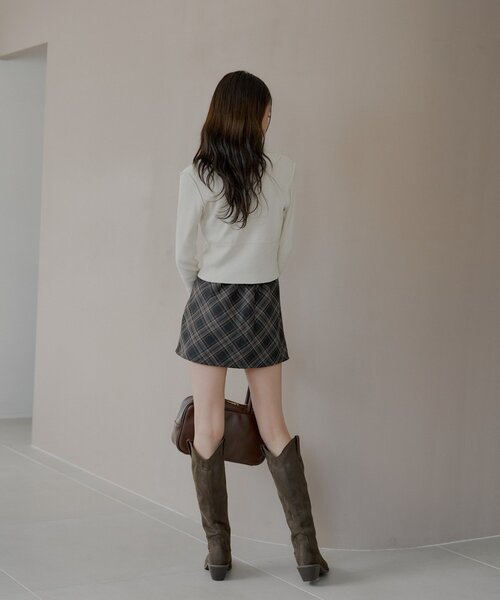 Chico（チコ）の「2wayレイヤードチェックボックスタイトミニスカート（スカート・レディース・ネイビー/チャコールグレー/ベージュ/ブラウン・SMALL/MEDIUM）」の13枚目の写真