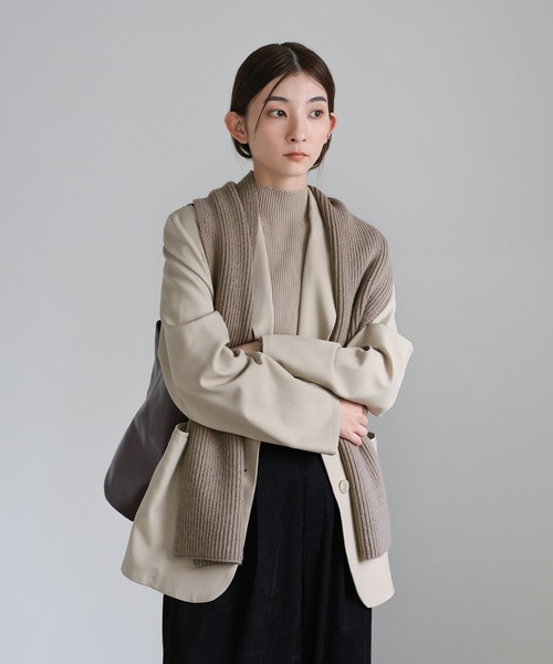 select MOCA（セレクトモカ）の「リブニットマフラー（マフラー・レディース・チャコールグレー/グレー/グレイッシュベージュ・FREE）」の8枚目の写真