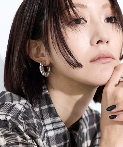TOGA TOO/トーガトゥ】Concho hoop pierced earrings/コンチョ