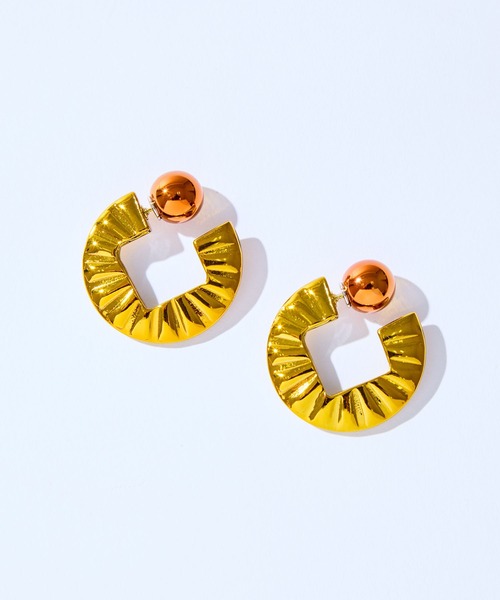 TOGA TOO/トーガトゥ】Concho hoop pierced earrings/コンチョフープ